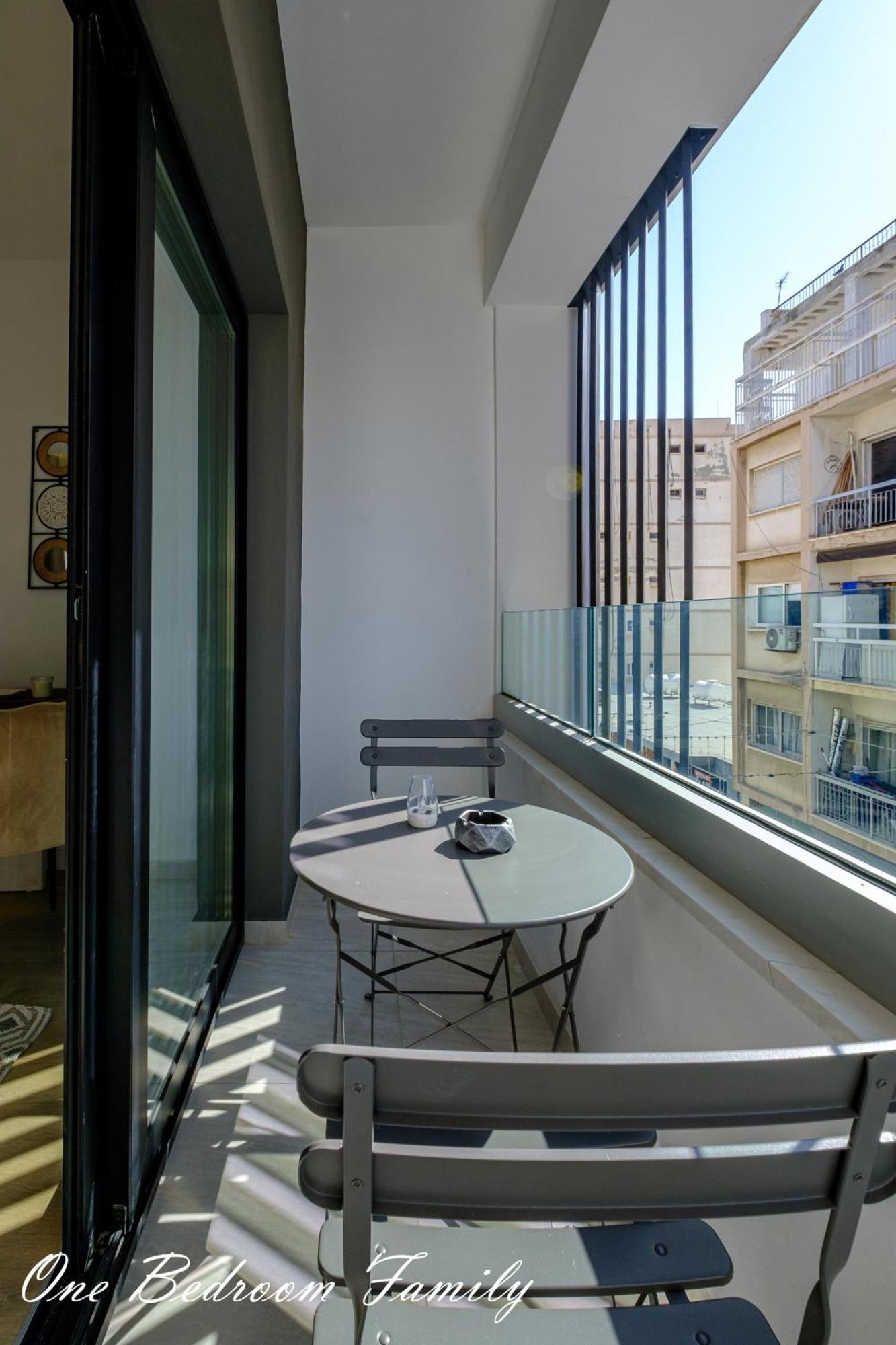 Lazuli Hermes Apartments Lárnaka Kültér fotó